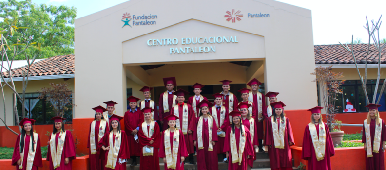 Graduación Centros educativos Pantaleon
