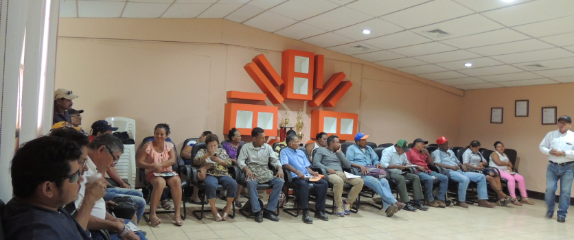 Desarrollo social realiza encuentro mensual con líderes comunitarios