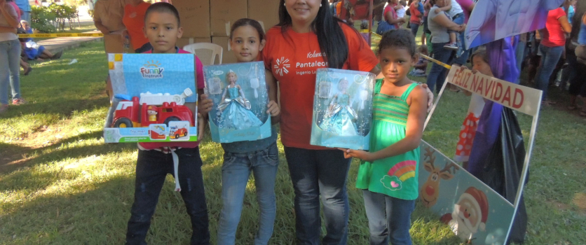 Ingenio Monte Rosa Realiza Entrega Anual de Juguetes
