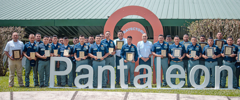 Celebramos a quienes construyen nuestra historia